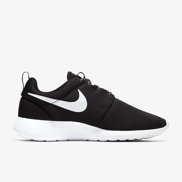 Nike Roshe One - Picture 7 of 9
